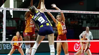 Fenerbahçe Opet, Galatasaray Daikin'i 3-1 Yendi