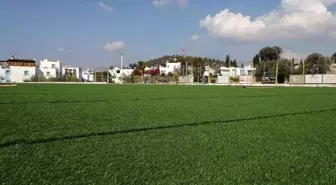 Turgutreis Futbol Sahası Yenileme Çalışmaları Tamamlanıyor