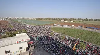 Filistin İçin Özgürlük Konvoyu İncirlik Üssü'nde İsrail'i Protesto Etti