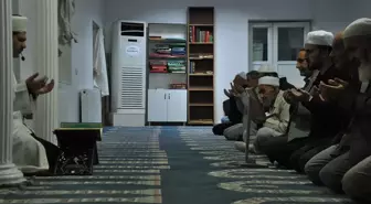 Türkiye'de İsrail saldırılarında hayatını kaybeden Filistinliler için dua edildi