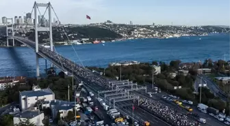 Dünyada eşi benzeri olmayan koşu başladı! İşte İstanbul Maratonu'ndan özel kareler