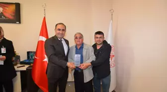 Sandıklı Devlet Hastanesi'nde Hayırseverlere Plaket Verildi