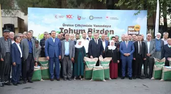 Diyarbakır'da Bin 406 Çiftçiye 533 Ton Mercimek Tohumu Dağıtıldı