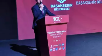 Türkiye Yüzyılı'nda Gençlik ve Spor Çalıştayı Başakşehir'de Gerçekleştirildi