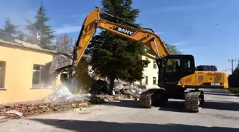 İnönü Belediyesi, Gençlik Parkı Projesiyle İlçeye Yeni Bir Alan Kazandırıyor