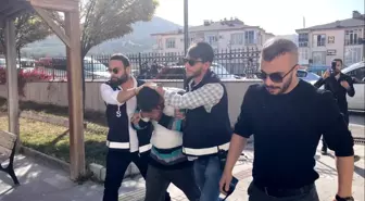 Burdur'da Yaşlı Adamın Evinde Darp Edilerek Öldürülmesi