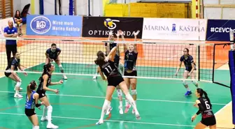 Nilüfer Belediyespor Kadın Voleybol Takımı Hırvatistan'ı mağlup etti