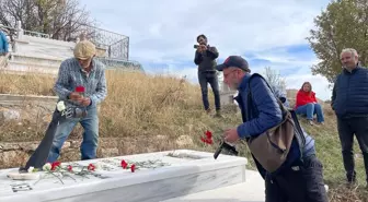 Van'da hayatını kaybeden gazeteci Cem Emir anıldı