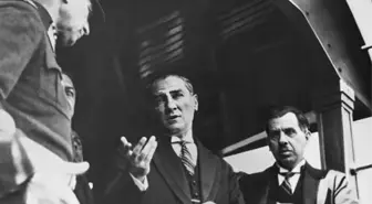 10 Kasım bayrak töreni nasıl yapılır? Atatürk'ü anma saygı duruşu ve İstiklal Marşı programı nasıl olur?