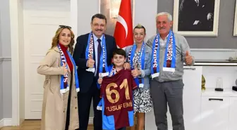 Trabzonspor forması giyen çocuğa biber gazlı saldırıya tepki