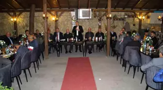 Bünyan Belediye Başkanı Özkan Altun, muhtarlarla bir araya geldi