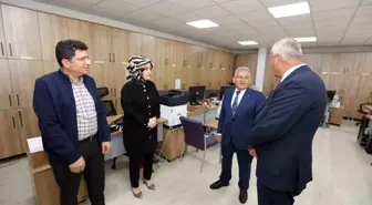 Kayseri Büyükşehir Belediye Başkanı Melikgazi Kaymakamlığı'nı ziyaret etti