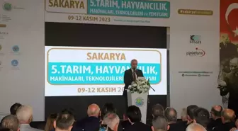 Hendek'te Tarım ve Hayvancılık Fuarı Ziyaretçilerini Ağırlıyor
