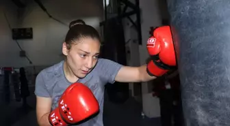 Türk Kadın ve Erkek Boks Milli Takımları, 22 Yaş Altı Avrupa Şampiyonası'nda birinci olmayı hedefliyor