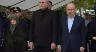 KAYMAKAM SAFİTÜRK, ŞAHADETİNİN 7'NCİ YILINDA MEZARI BAŞINDA ANILDI
