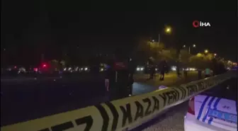 Konya'da feci kaza: Otomobil yayalara çarptı