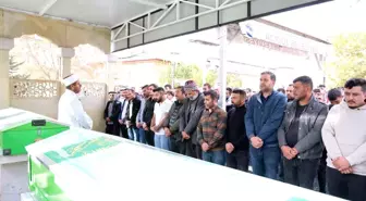 İstanbul'da patlamada hayatını kaybeden Nevşehirli kardeşler toprağa verildi