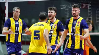 Fenerbahçe, Galatasaray'ı 3-2 Mağlup Ederek 6'da 6 Yaptı