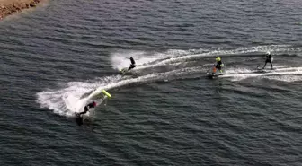 Hasankeyf'te Türkiye Sujeti ve Flyboard Şampiyonası ile Türkiye Motosurf Şampiyonası Finali Gerçekleştirildi