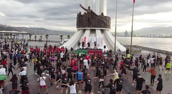 İzmir'de düzenlenen Ata'dan Ana'ya Saygı Koşusu'nda dereceye girenler belli oldu