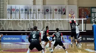 Voleybol: AXA Sigorta Efeler Ligi