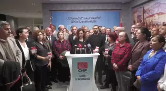 CHP İzmir İl Başkanlığı: 'Darbe Girişimini Engelleyeceğiz, Hukuksuzluğa Teslim Olmayacağız. Tüm Halkımıza Bu Hukuksuzluğa Karşı Direnmeye Çağırıyoruz'