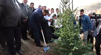 Deprem şehitlerinin ismi hatıra ormanında yaşatılacak