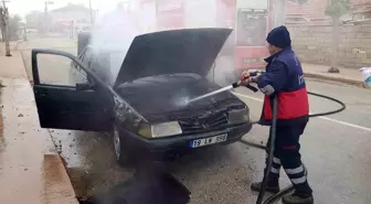 Çorum Alaca'da Park Halindeki Otomobil Yandı