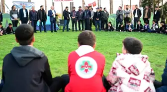 Battalgazi Belediye Başkanı Gençlerle İzcilik Kampında Buluştu