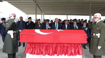 91 yaşındaki Kore gazisi Ahmet Türkoğlu son yolculuğuna uğurlandı