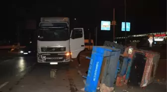 Erbaa'da TIR ile traktör çarpıştı: 2 yaralı