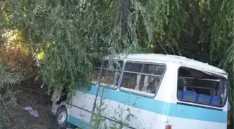 Afyonkarahisar'da yaşanan trafik kazasında 8 kişi hayatını kaybetti