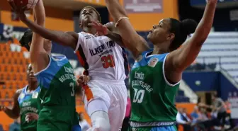 Mehmet Kavan Yapı İzmit Belediyespor, İlkem Yapı Tarsusspor'u mağlup etti