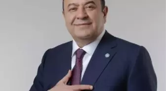 İYİ Parti Ankara Milletvekili Adnan Beker İstifa Etti