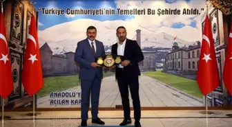 Fırat Arslan, Erzurum Valisi'ni ziyaret etti