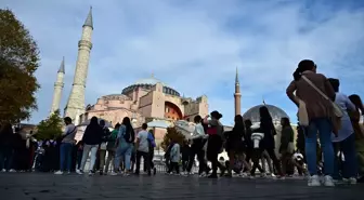 Ayasofya Camiine girişlerin ayrılacak olması vatandaşı sevindirdi