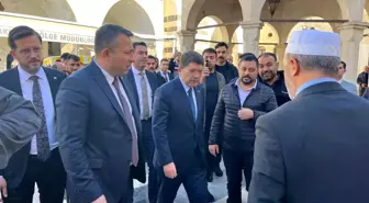 Adalet Bakanı Yılmaz Tunç Kilis'te Esnaf Ziyareti Yaptı ve Cuma Namazı Kıldı