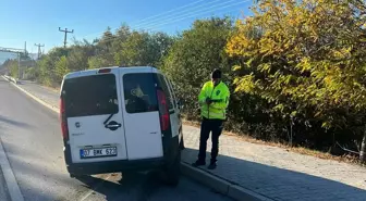 Burdur'da Otomobil Kazası: İki Kişi Yaralandı