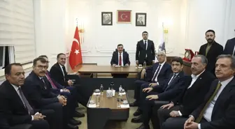 Cumhurbaşkanı Yardımcısı Yılmaz, AK Parti Bingöl İl Başkanlığı'nda konuştu Açıklaması