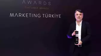 Sur Yapı, ALFA Awards'ta Müşteri Deneyimini En İyi Yöneten Marka ödülünü kazandı