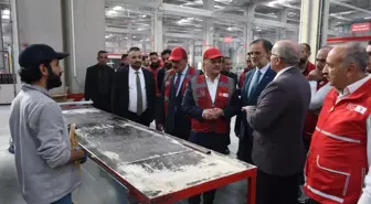 Türk Kızılay Genel Müdürü İbrahim Altan, Kızılay Yapı Sistem Fabrikası'nı ziyaret etti