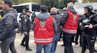 Diyarbakır'da PKK karşıtı yürüyüşe polis müdahalesi