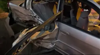 İzmit'te Otomobil Çarpışması: 3 Yaralı