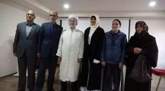 Hollandalı Genç Kız Müslüman Oldu