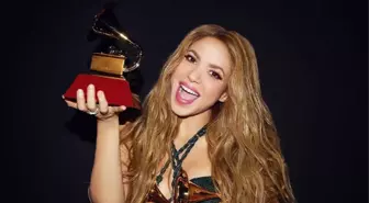 Shakira, Pique'ye salladığı şarkıyla Latin Grammy'i kazandı! Asıl bomba ödülü takdim eden isim