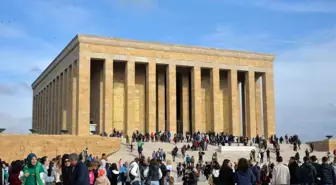 Bozüyük Belediyesi Çocuk Korosu Anıtkabir'i Ziyaret Etti