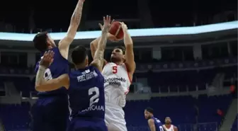 Bahçeşehir Koleji, Büyükçekmece Basketbol'u mağlup etti