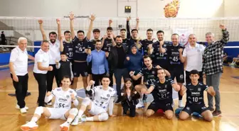 Nazilli Belediyespor Voleybol Takımı İzmir Temsilcisini 3-0 Mağlup Etti