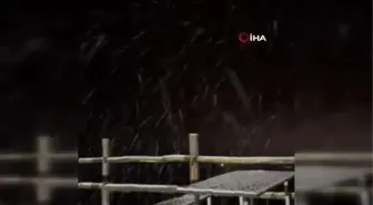 Kartepe'de Kar Yağışı Etkili Oluyor