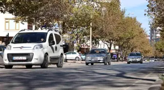 Sürücülere sisli ve puslu havalarda güvenli sürüş uyarısı